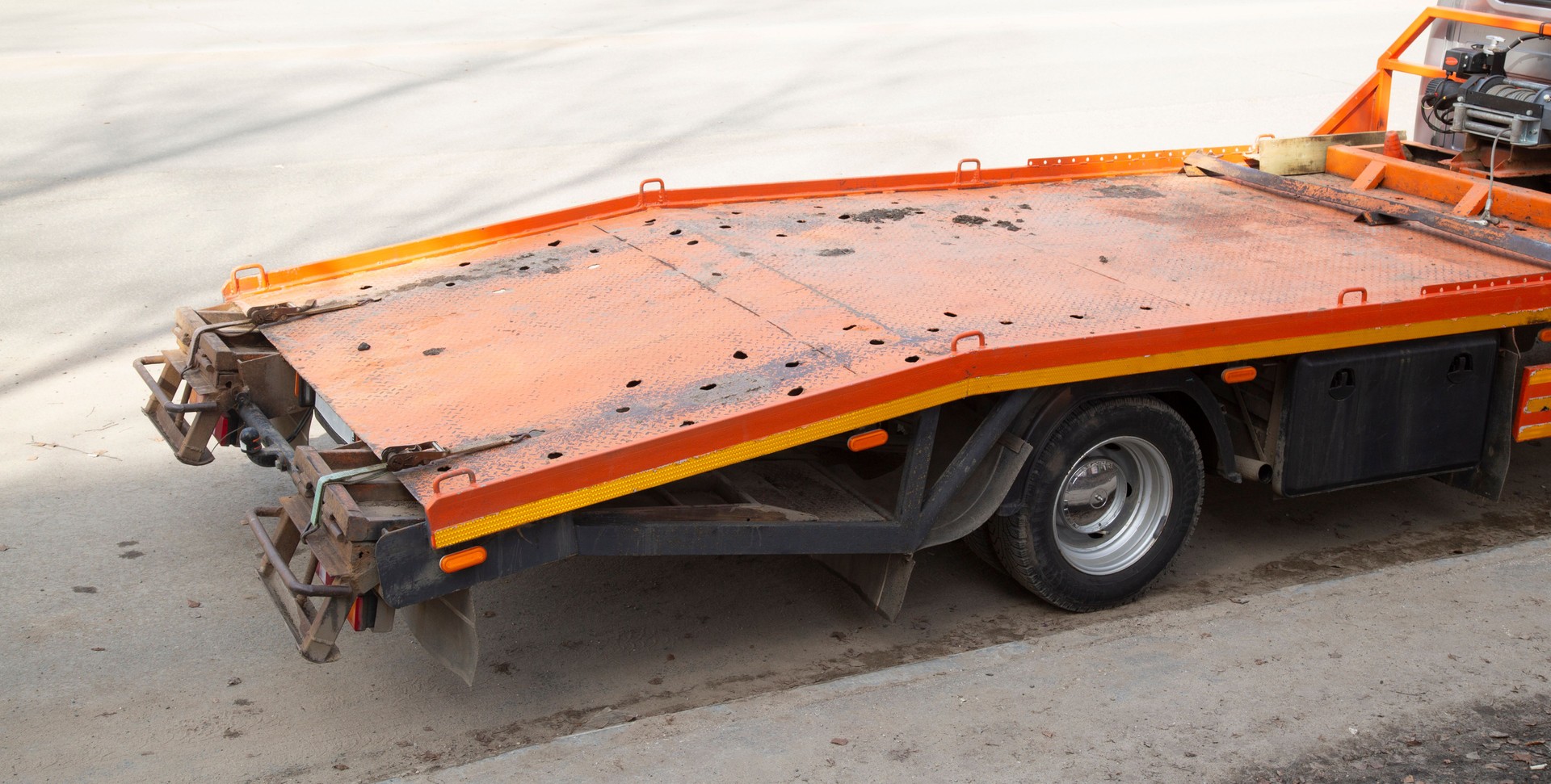 Tow truck in the Toronto 